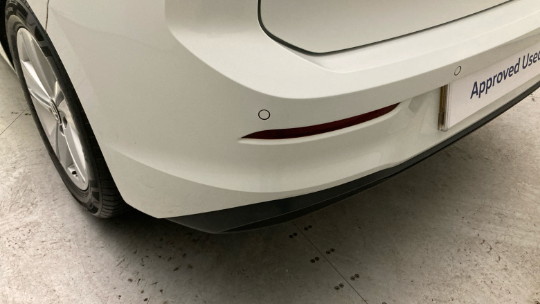 Volkswagen Golf 1.0 TSI Life 5dr Petrol Hatchback